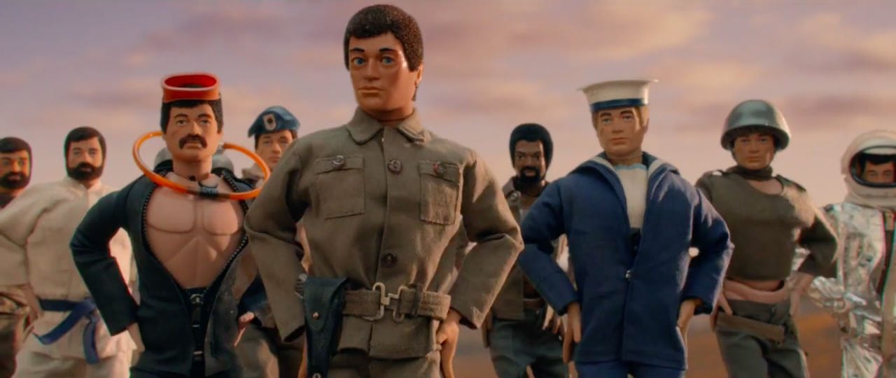 MoneySupermarket reklam nda Action Man striptiz yap yor